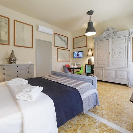 Budget Rooms Sonnino 37 Кальяри Экстерьер фото