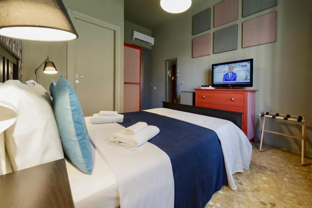 Budget Rooms Sonnino 37 Кальяри Экстерьер фото