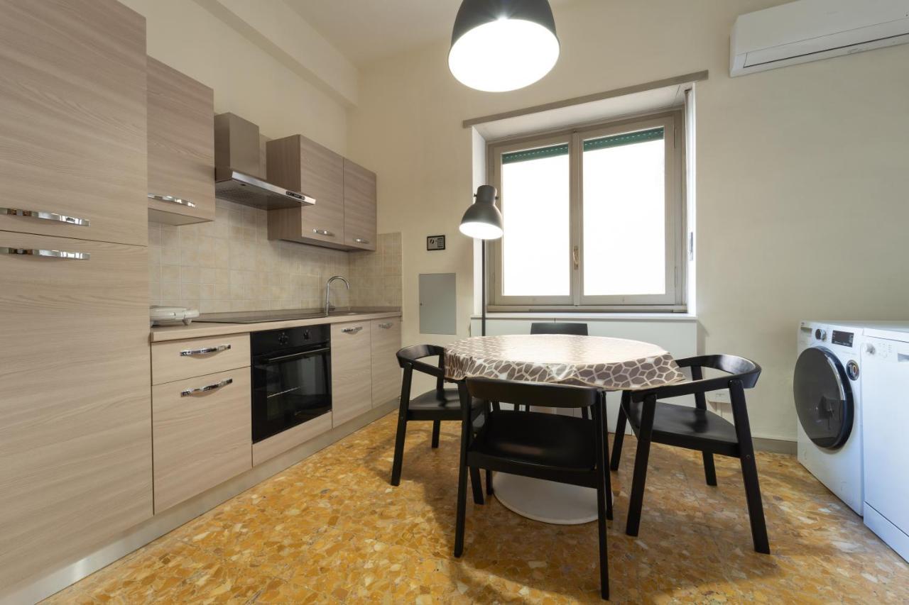 Budget Rooms Sonnino 37 Кальяри Экстерьер фото