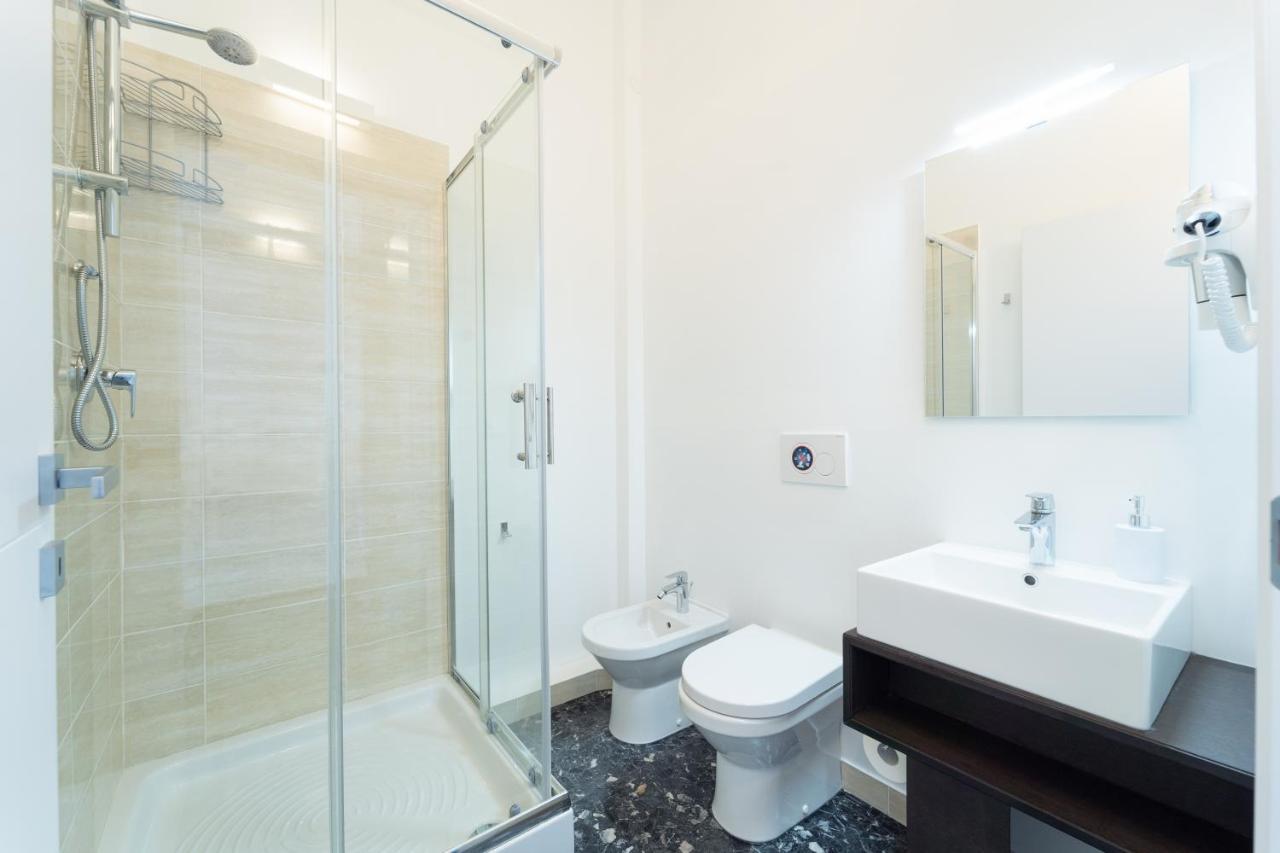 Budget Rooms Sonnino 37 Кальяри Экстерьер фото