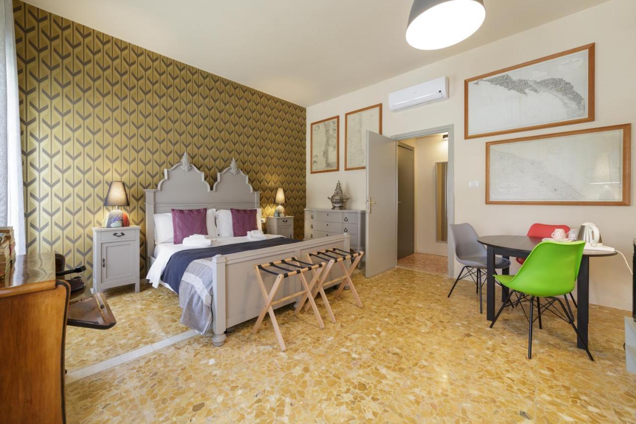 Budget Rooms Sonnino 37 Кальяри Экстерьер фото